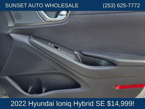 Used 2022 Hyundai Ioniq SE FWD image 21