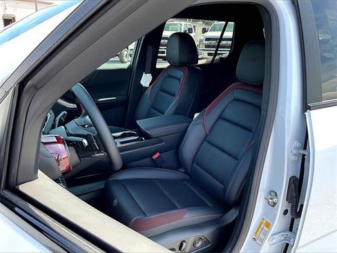 New 2026 Chevrolet Equinox RS w/ Convenience Package III image 9