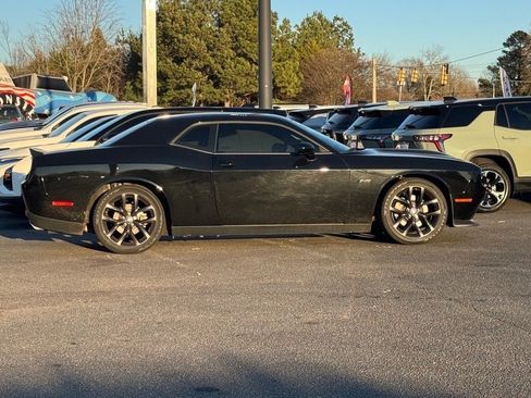 Used 2023 Dodge Challenger R/T w/ Blacktop Package image 2
