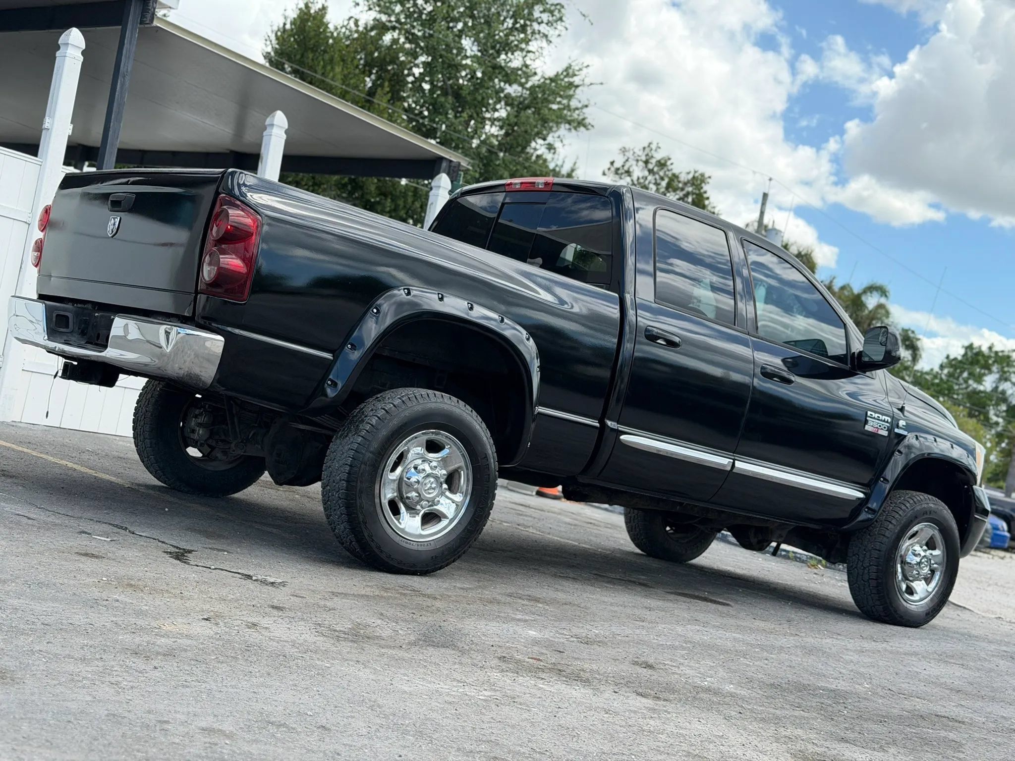 Used 2007 Dodge Ram 3500 Truck Laramie w/ Trailer Tow Group AWD/4WD image 3
