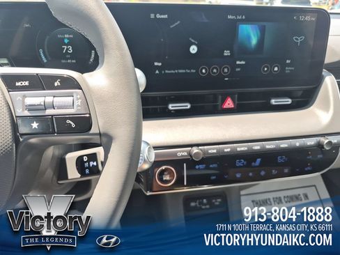 Used 2025 Hyundai Ioniq 5 SE RWD image 17