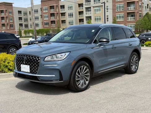 Certified 2023 Lincoln Corsair Reserve w/ Equipment Group 201A AWD/4WD image 9