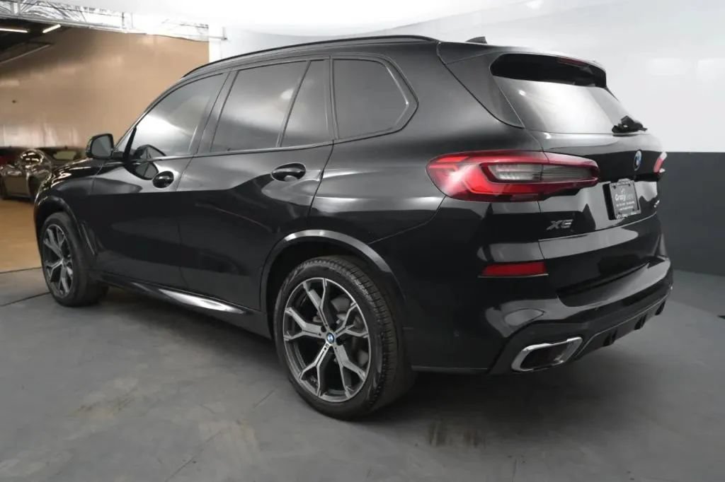 Used 2020 BMW X5 xDrive40i w/ M Sport Package AWD/4WD image 3