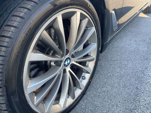 Used 2022 BMW 540i xDrive w/ Convenience Package image 10