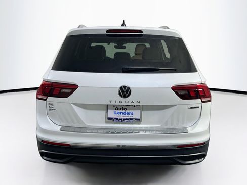 Used 2023 Volkswagen Tiguan SE AWD/4WD image 6