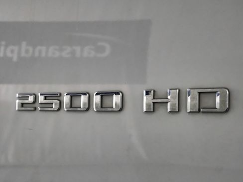 Used 2022 Chevrolet Silverado 2500 LT AWD/4WD image 43