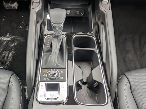 New 2025 Kia Telluride S image 14