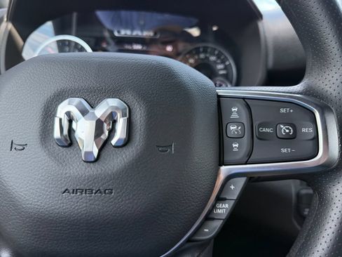 New 2026 RAM 1500 Express AWD/4WD image 26