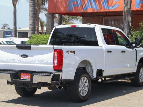 Used 2024 Ford F250 XLT AWD/4WD image 9