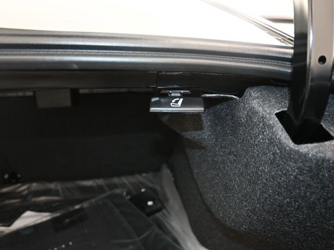 New 2025 Subaru Legacy Limited image 25