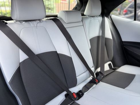 Used 2019 Toyota Corolla XSE FWD image 14