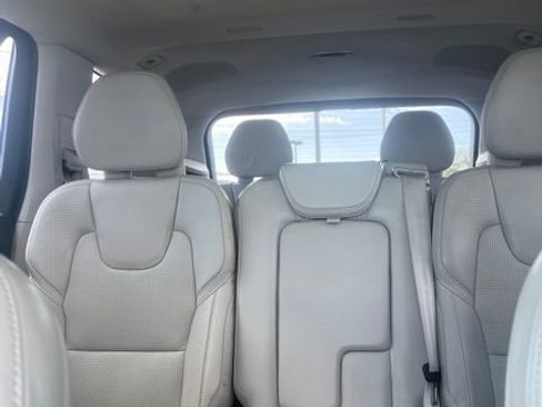 Used 2020 Volvo XC90 T6 Inscription w/ Protection Package Premier AWD/4WD image 19