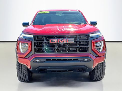 Used 2025 GMC Canyon Elevation w/ Convenience Package image 8
