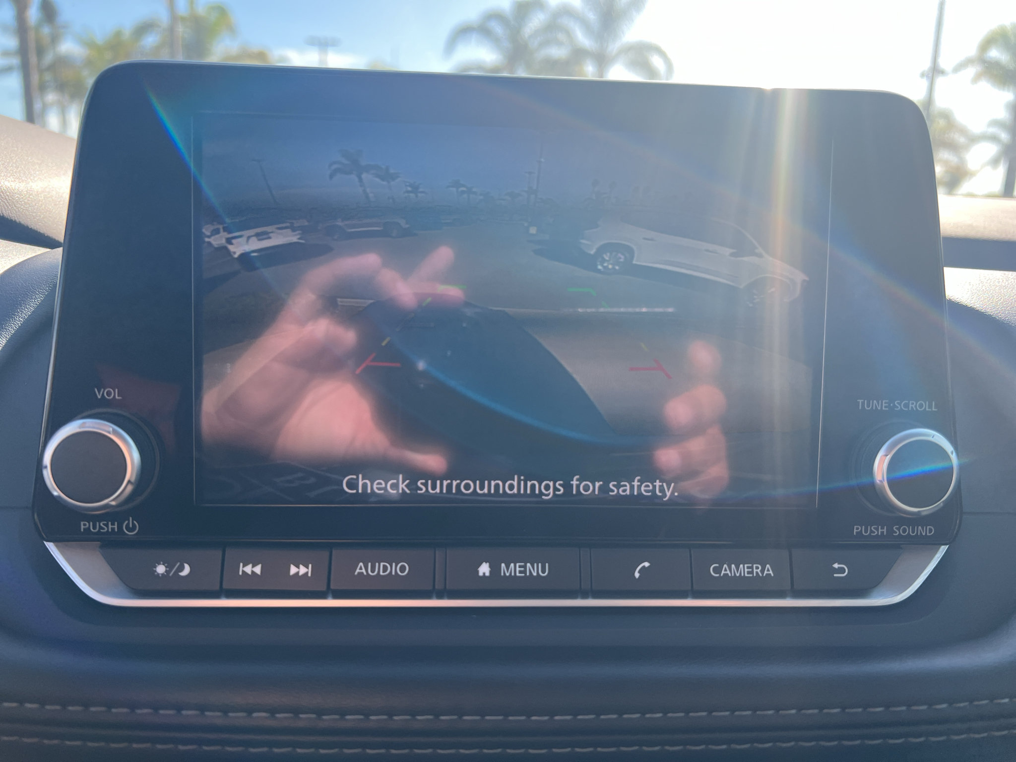 Used 2023 Nissan Rogue SV FWD image 11