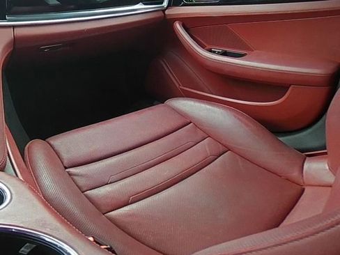 Used 2020 Porsche Panamera 4 image 22