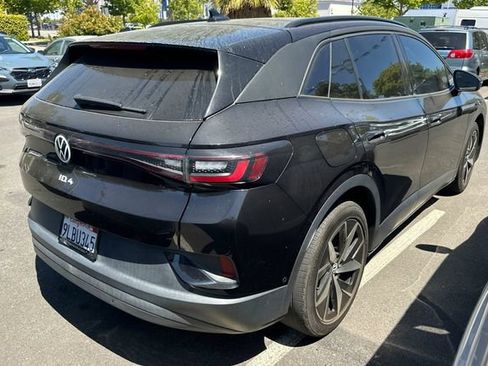 Used 2023 Volkswagen ID.4 Pro S RWD image 5