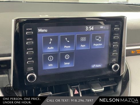 Used 2020 Toyota Corolla SE image 31