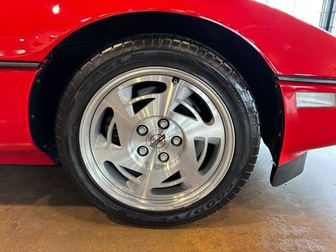 Used 1990 Chevrolet Corvette ZR-1 RWD image 38