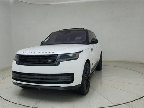 Used 2023 Land Rover Range Rover SE image 67