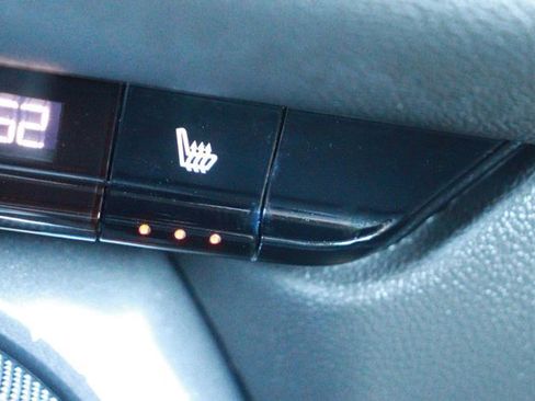 Used 2025 Chevrolet Blazer LT image 17