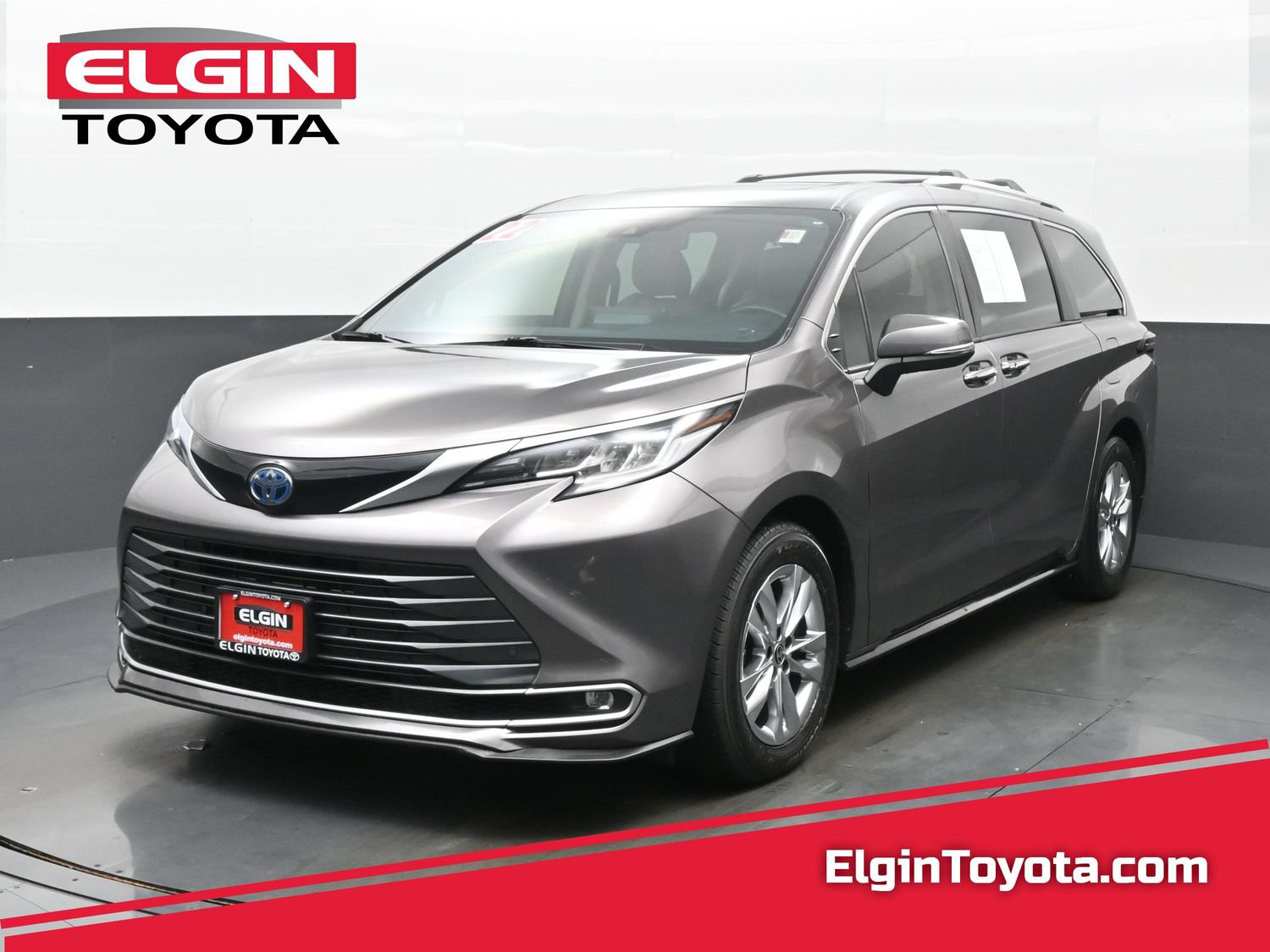 Used 2022 Toyota Sienna Limited AWD/4WD image 1