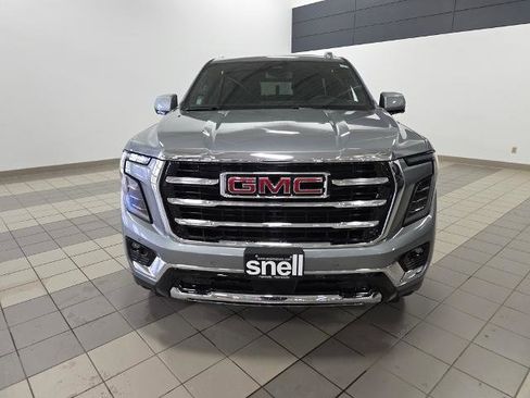 New 2026 GMC Yukon Elevation image 8