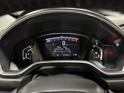 Used 2018 Honda CR-V Touring image 29