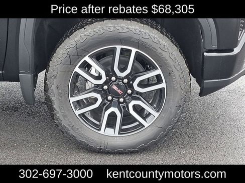 New 2026 GMC Sierra 1500 AT4 w/ Technology Package image 9