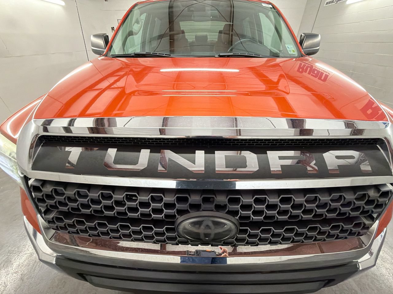 Used 2018 Toyota Tundra SR5 w/ TRD Off Road Package AWD/4WD image 29