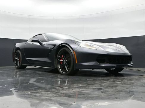 Used 2014 Chevrolet Corvette Stingray Coupe RWD image 37