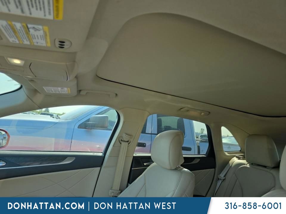 Used 2019 Lincoln MKC Reserve AWD/4WD image 10