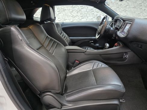 Used 2019 Dodge Challenger SRT Hellcat w/ Laguna Leather Package image 25