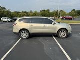 Used 2014 Chevrolet Traverse LT w/ All-Star Edition image 2