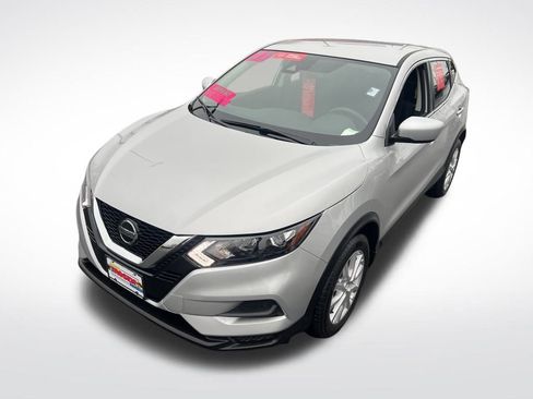 Certified 2022 Nissan Rogue Sport S image 38