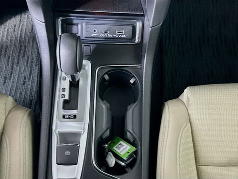 Used 2024 Subaru Ascent Premium w/ Convenience Package image 24