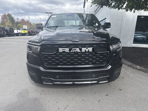 New 2026 RAM 1500 Big Horn AWD/4WD image 9