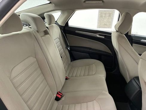 Used 2020 Ford Fusion S FWD image 16