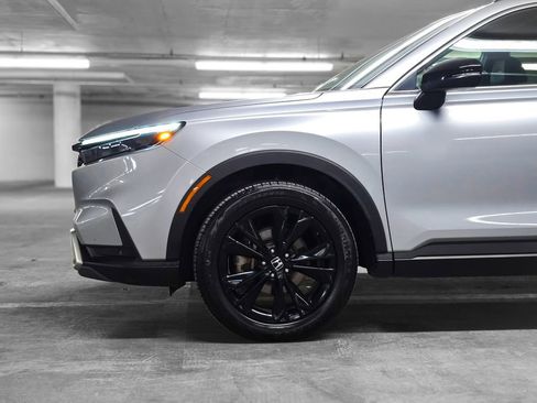 Used 2023 Honda CR-V Sport Touring image 13