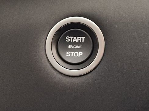 Used 2026 Land Rover Range Rover Evoque S image 20