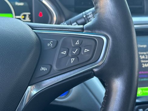 Used 2021 Chevrolet Bolt LT image 36