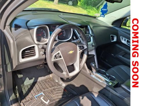 Used 2017 Chevrolet Equinox Premier w/ Enhanced Convenience Package AWD/4WD image 10