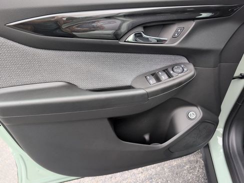 New 2026 Chevrolet TrailBlazer LT w/ Convenience Package FWD image 11