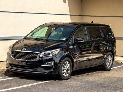 Used 2021 Kia Sedona LX