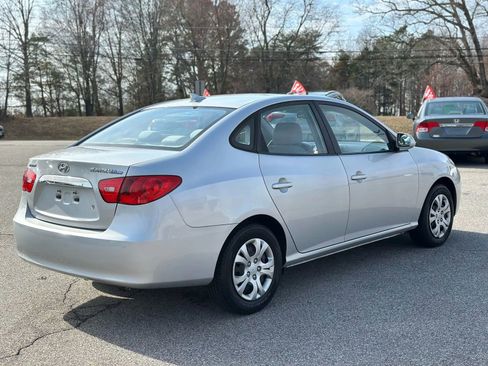 Used 2010 Hyundai Elantra Blue Sedan 4D w/ Comfort Pkg 2 image 12