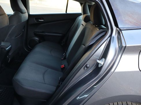 Used 2017 Toyota Prius Two image 20