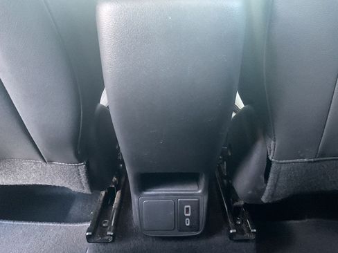 Used 2025 Buick Encore GX Preferred FWD image 11