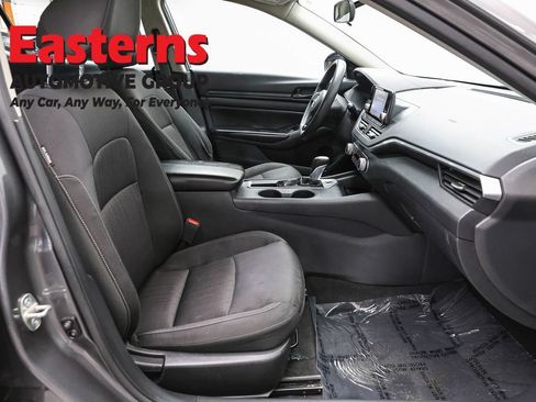 Used 2023 Nissan Altima 2.5 S FWD image 23