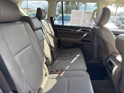 Used 2014 Lexus GX 460 Luxury image 11