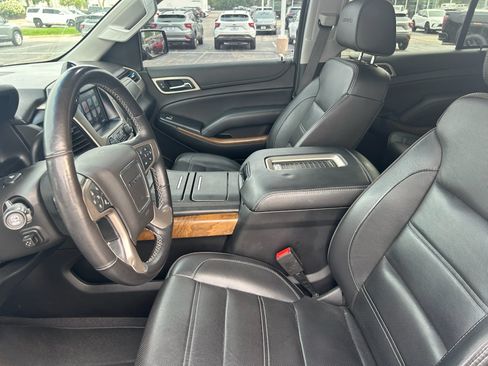Used 2020 GMC Yukon Denali w/ Denali Ultimate Package AWD/4WD image 9