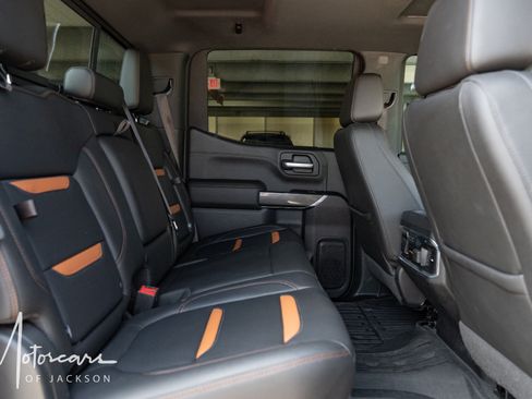 Used 2019 GMC Sierra 1500 AT4 w/ AT4 Premium Package AWD/4WD image 15